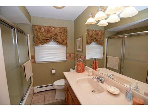 415 Red Chimney Dr, Warwick, RI 02886 photo 21
