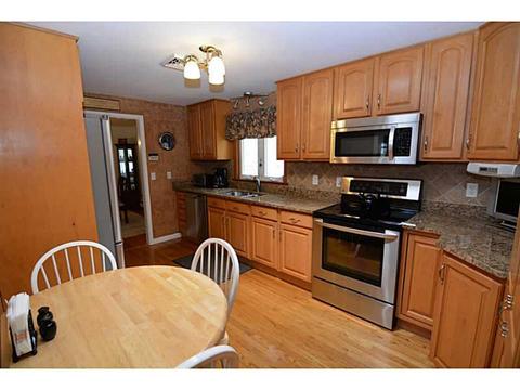 415 Red Chimney Dr, Warwick, RI 02886 photo 12