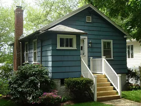 103 Mohawk St, Coventry, RI 02816 photo 2