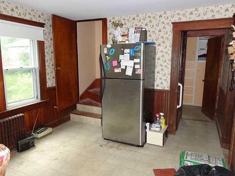 20 Benoit St, Coventry, RI 02816 photo 3