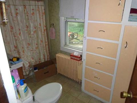 20 Benoit St, Coventry, RI 02816 photo 5
