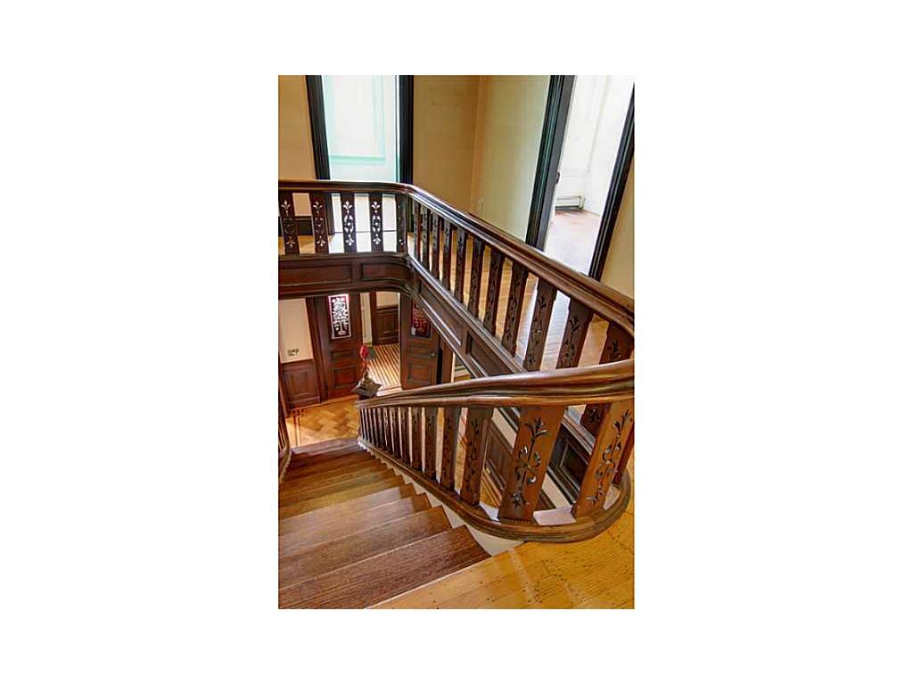 83 Summer St, Woonsocket, RI 02895 photo 22