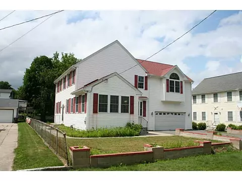 355 Orchard St, Woonsocket, RI 02895 photo 3