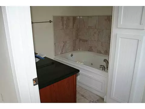 355 Orchard St, Woonsocket, RI 02895 photo 15