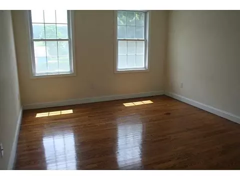 355 Orchard St, Woonsocket, RI 02895 photo 13