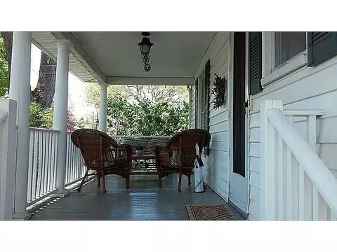 43 Phillips Ave, Warwick, RI 02888 photo 2