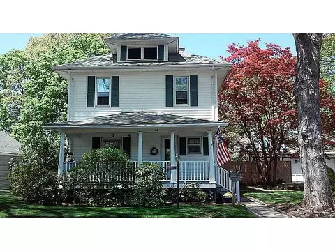 43 Phillips Ave, Warwick, RI 02888 photo 1