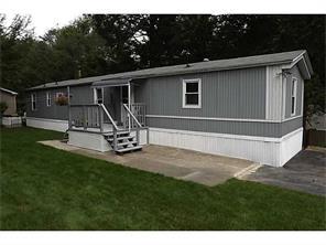 30 Oak Ter, Mapleville, RI 02839 photo 1