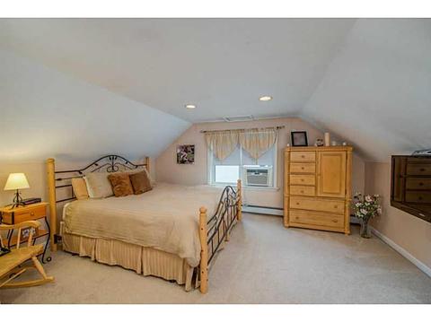 76 Dawn Blvd, Woonsocket, RI 02895 photo 11