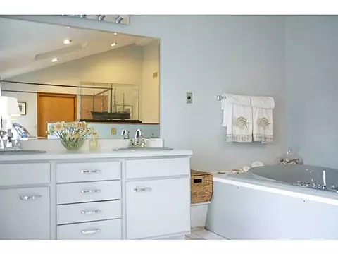 11 Camp St, Glocester, RI 02814 photo 16