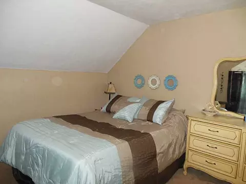 48 Clark St, Westerly, RI 02891 photo 12