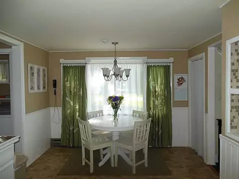 48 Clark St, Westerly, RI 02891 photo 8