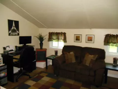 48 Clark St, Westerly, RI 02891 photo 13