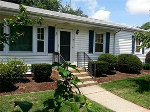 87 Freeman St, Warwick, RI 02886 photo 2