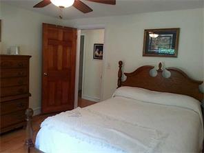 87 Freeman St, Warwick, RI 02886 photo 10
