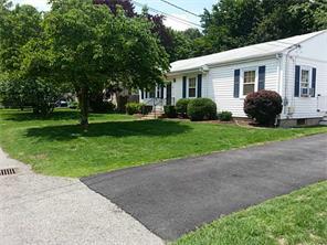 87 Freeman St, Warwick, RI 02886 photo 3
