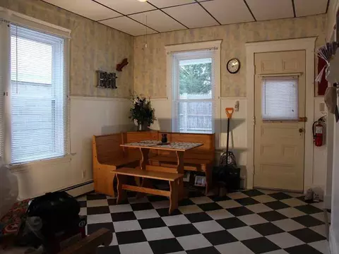 26 Blakeley St, Woonsocket, RI 02895 photo 7