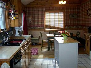 40 Fairview Ave, Westerly, RI 02891 photo 3