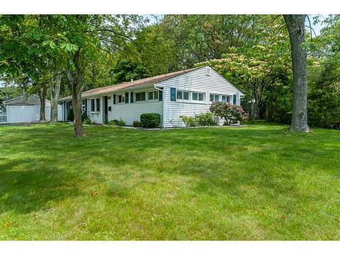 92 Chatworth Ave, Warwick, RI 02886 photo 16