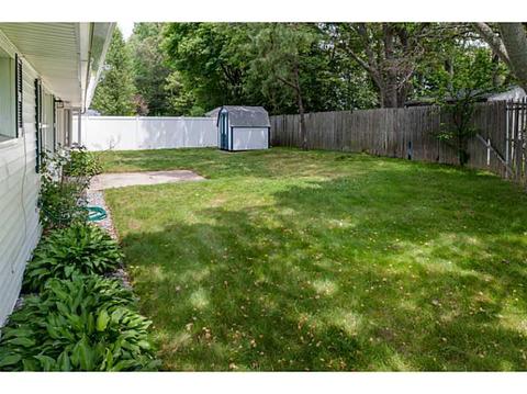 92 Chatworth Ave, Warwick, RI 02886 photo 18