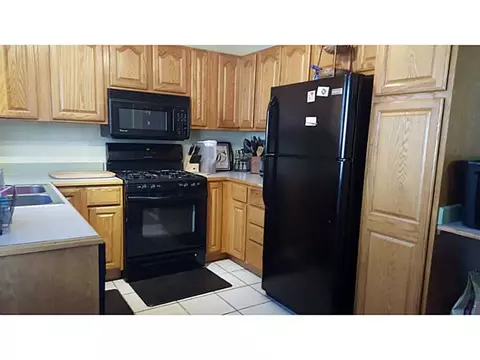 233 Morse Ave, Warwick, RI 02886 photo 4
