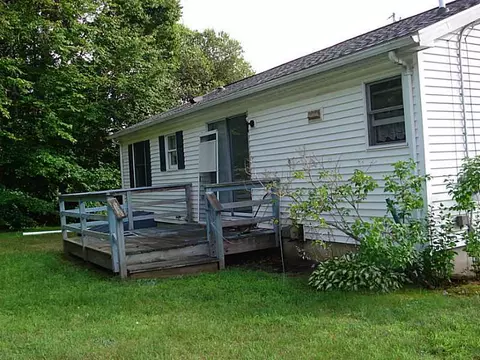 39 Robin Way Dr, Westerly, RI 02891 photo 6