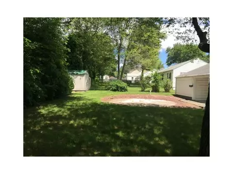 243 Lydia Ave, Woonsocket, RI 02895 photo 3