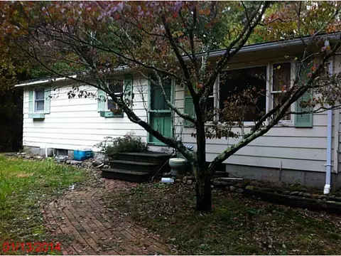 7 Tarbox Dr, Exeter, RI 02822 photo 1