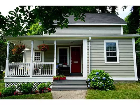 40 Cross St, Westerly, RI 02891 photo 1