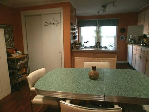 339 Bailey St, Woonsocket, RI 02895 photo 9