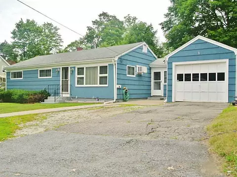 38 Warren Ave, Woonsocket, RI 02895 photo 1