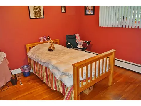 38 Warren Ave, Woonsocket, RI 02895 photo 15