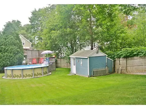 38 Warren Ave, Woonsocket, RI 02895 photo 5