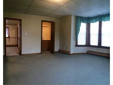 718 Grove St, Woonsocket, RI 02895 photo 10