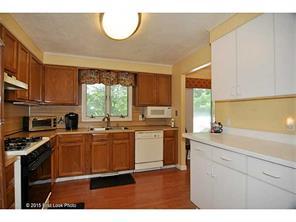 14 Sturbridge Dr, Warwick, RI 02886 photo 4