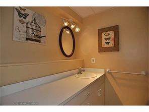 14 Sturbridge Dr, Warwick, RI 02886 photo 21