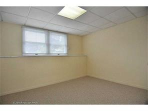 14 Sturbridge Dr, Warwick, RI 02886 photo 16