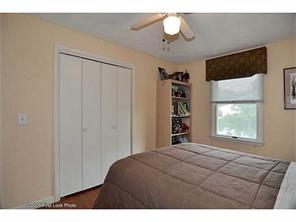 14 Sturbridge Dr, Warwick, RI 02886 photo 7