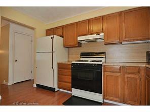 14 Sturbridge Dr, Warwick, RI 02886 photo 5