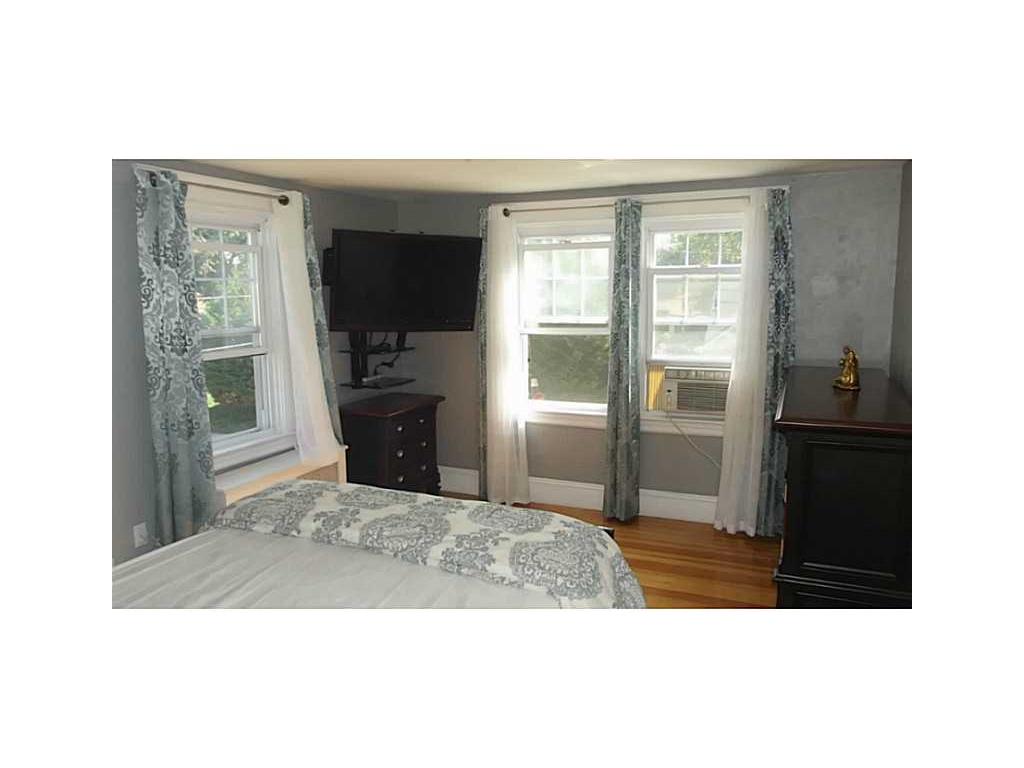 75 Newfield Ave, Warwick, RI 02888 photo 13