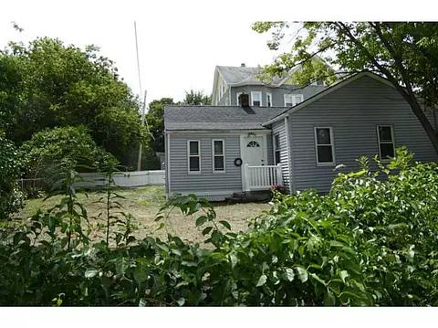 110 Oak St, Woonsocket, RI 02895 photo 23