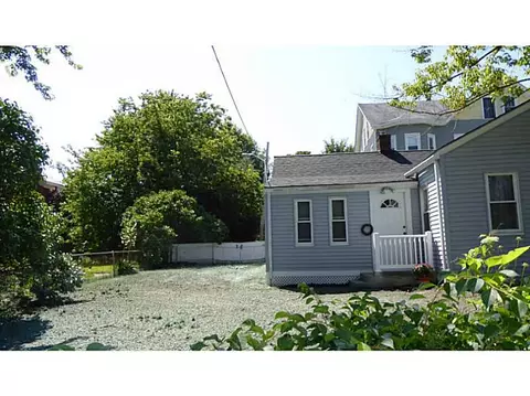 110 Oak St, Woonsocket, RI 02895 photo 21