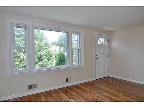 26 Way Ave, Warwick, RI 02888 photo 6