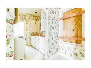 36 Elm St, Westerly, RI 02891 photo 9