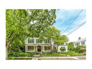 36 Elm St, Westerly, RI 02891 photo 2