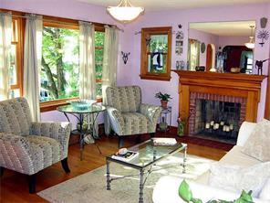 75 Summer St, Westerly, RI 02891 photo 3