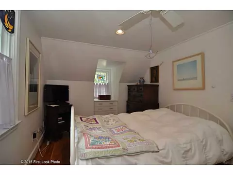 2 Brier Ct, Warwick, RI 02886 photo 17