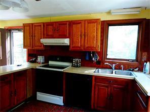 495 Douglas Hook Rd, Glocester, RI 02814 photo 6