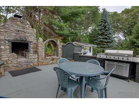 119 Blue Stone Dr, Woonsocket, RI 02895 photo 24