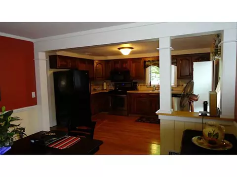 54 Trinity St, Warwick, RI 02886 photo 12